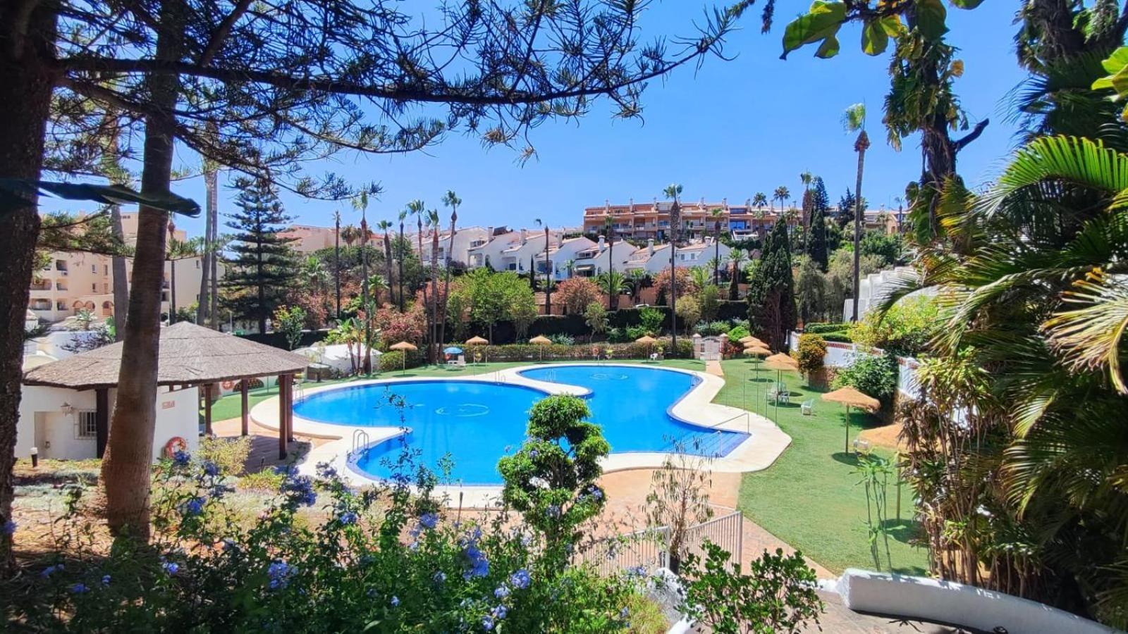 Benalgolf Lovely Apartment In Benalmadena With Sea Views, Excellent Wifi Connection, Private Backyard With Bbq المظهر الخارجي الصورة